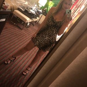 Cheetah cowel neck dress size Medium brand:oliviaceous